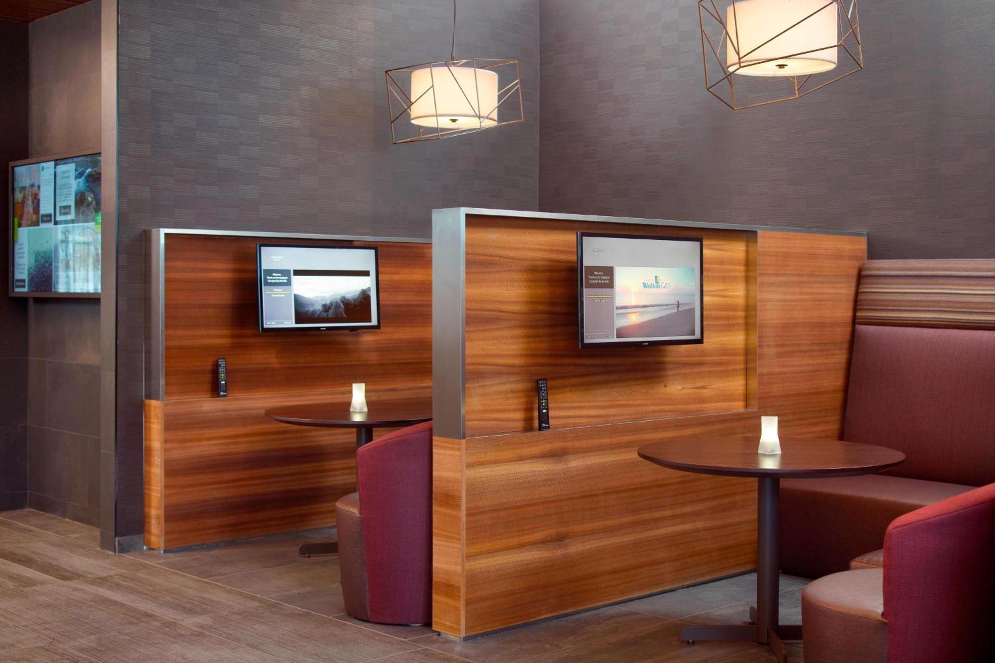 Hotel Courtyard By Marriott Lagrange Extérieur photo